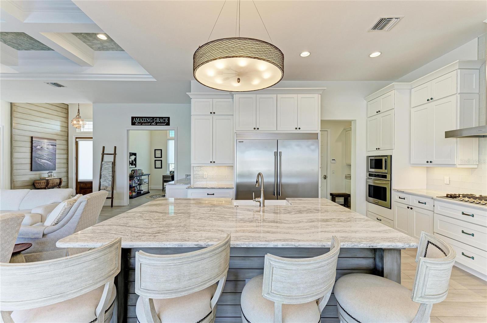 2410 W MARION AVE, PUNTA GORDA, FL, 33950