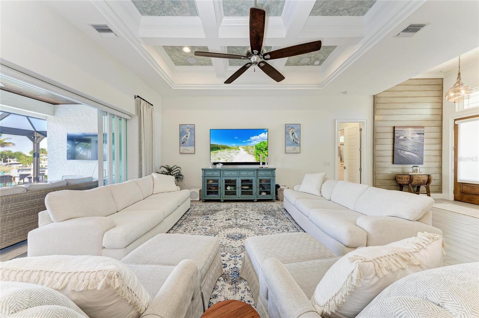 2410 W MARION AVE, PUNTA GORDA, FL, 33950