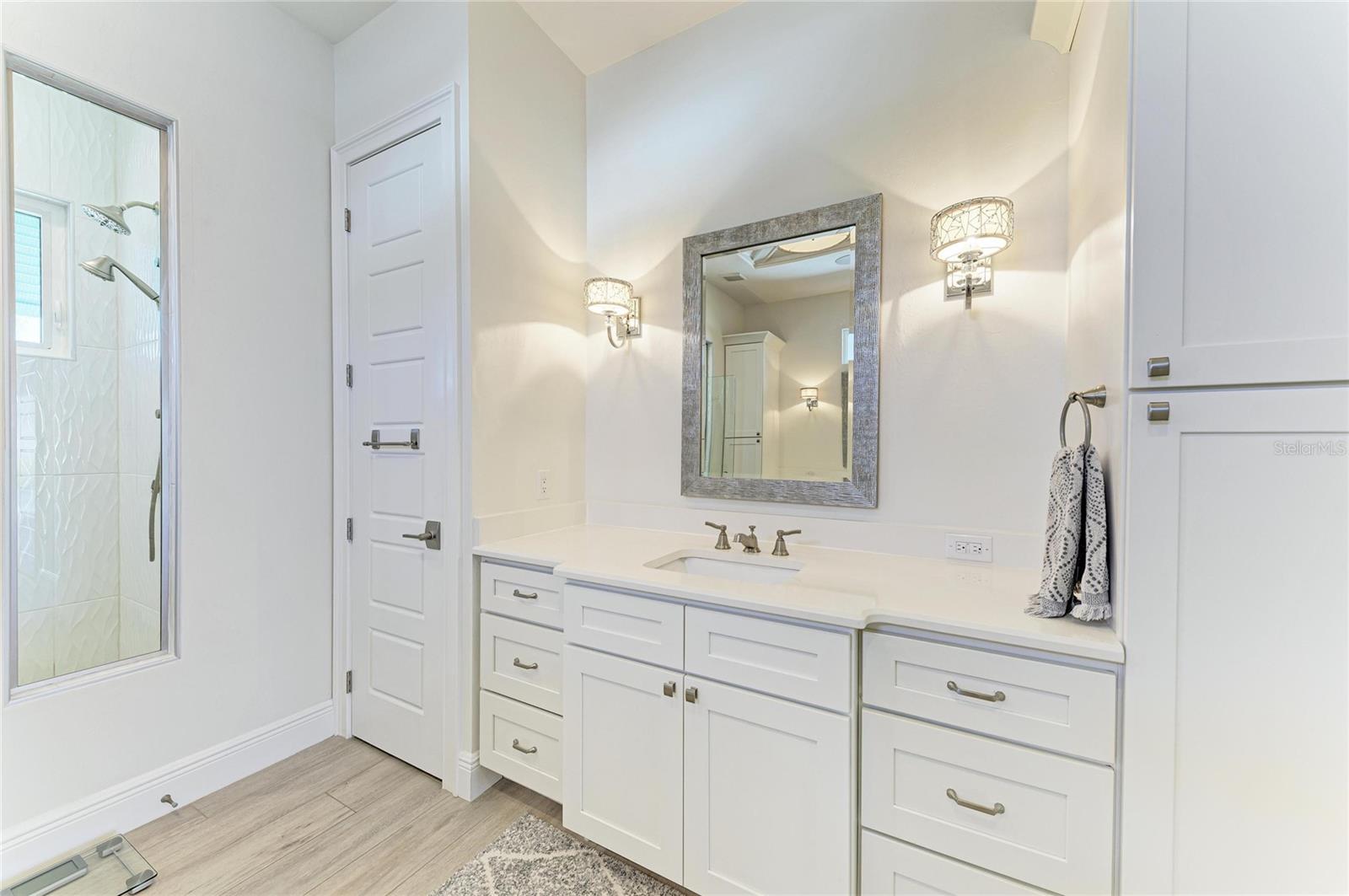 2410 W MARION AVE, PUNTA GORDA, FL, 33950