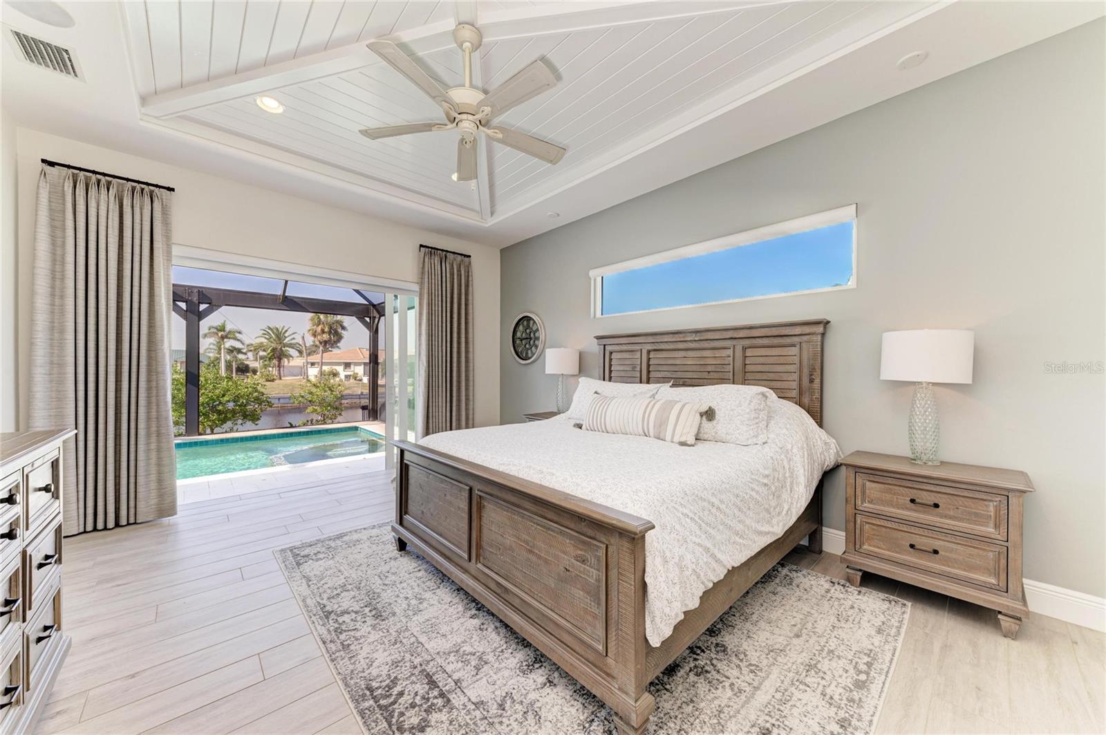 2410 W MARION AVE, PUNTA GORDA, FL, 33950