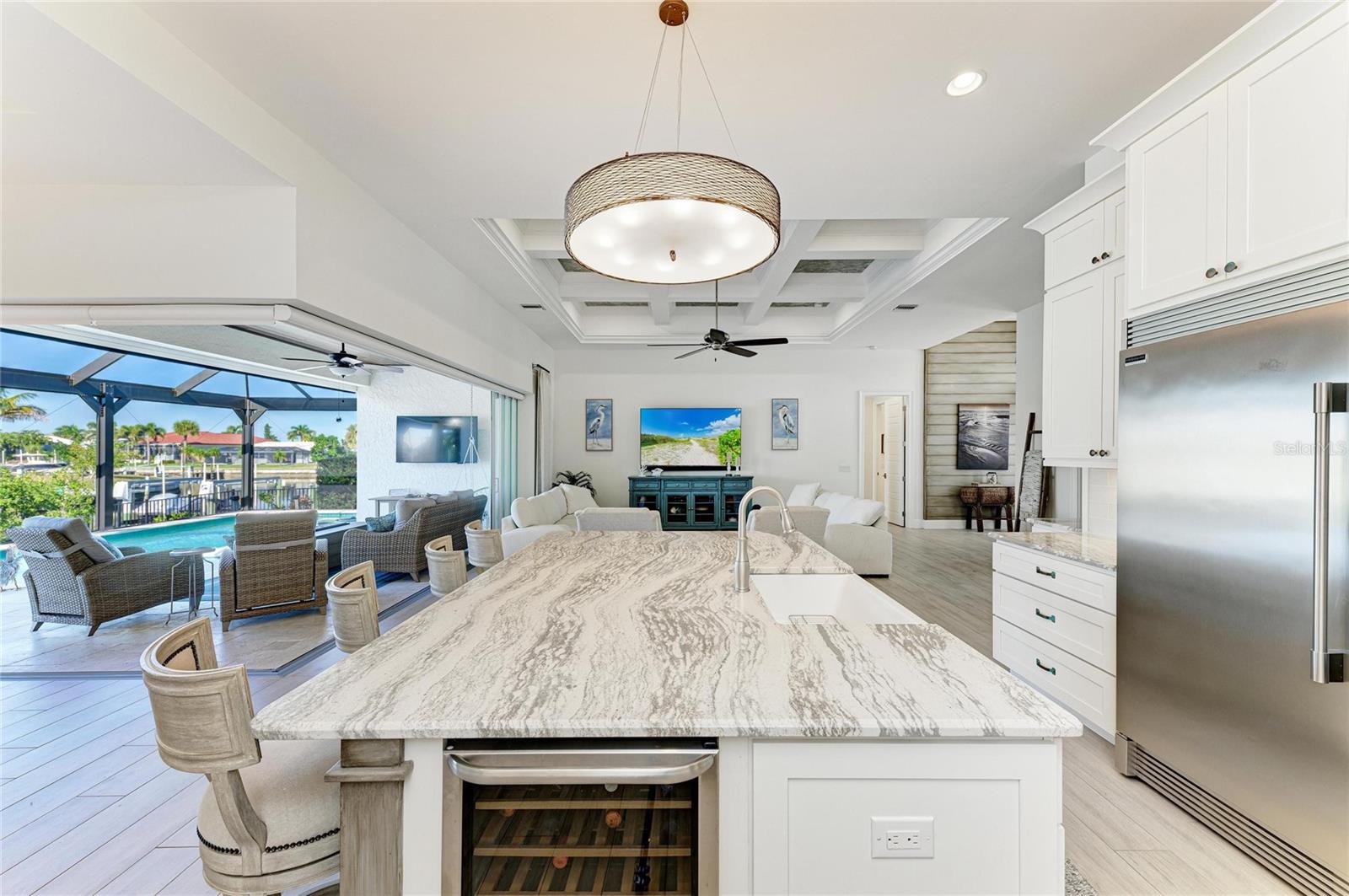 2410 W MARION AVE, PUNTA GORDA, FL, 33950