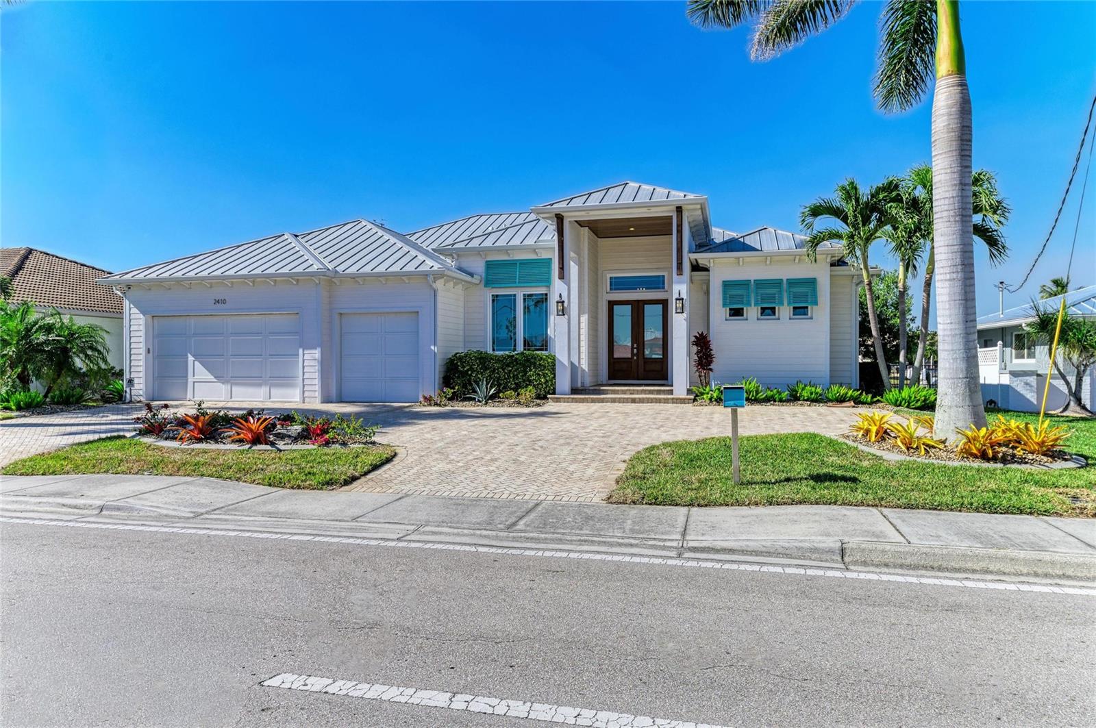 2410 W MARION AVE, PUNTA GORDA, FL, 33950