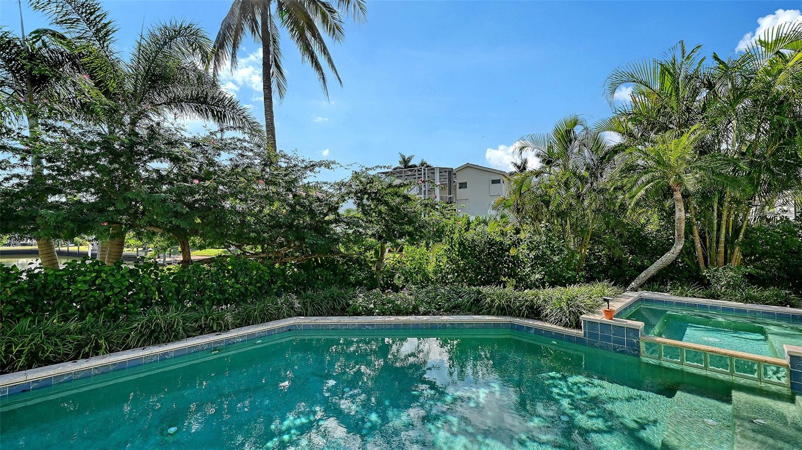 A4671696 Property Photo