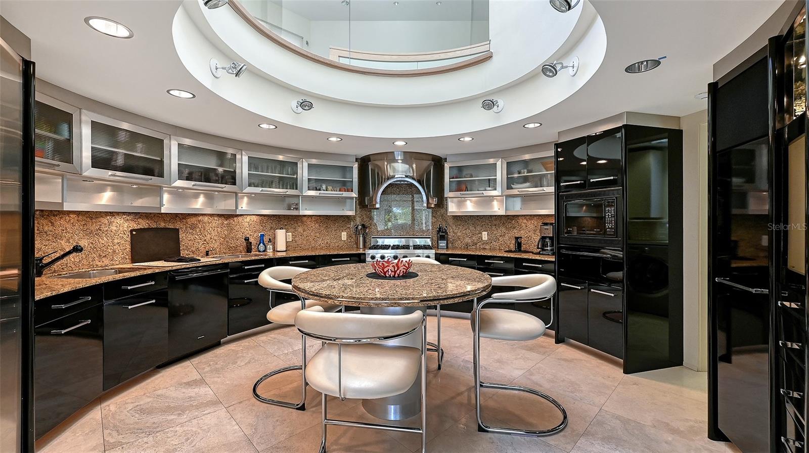 A4671696 Property Photo