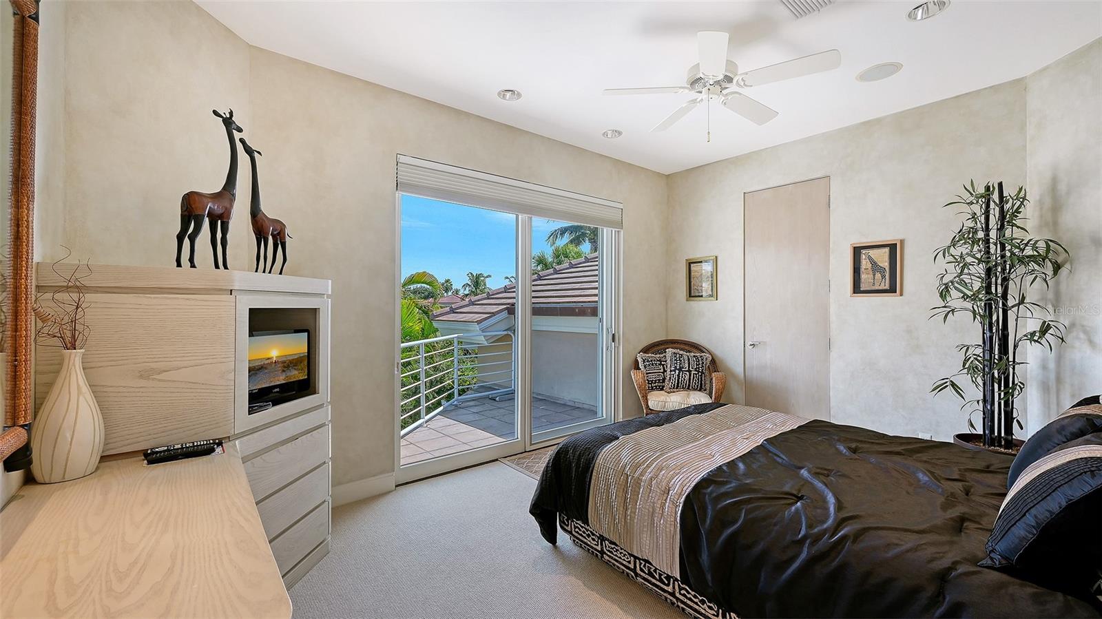 A4671696 Property Photo