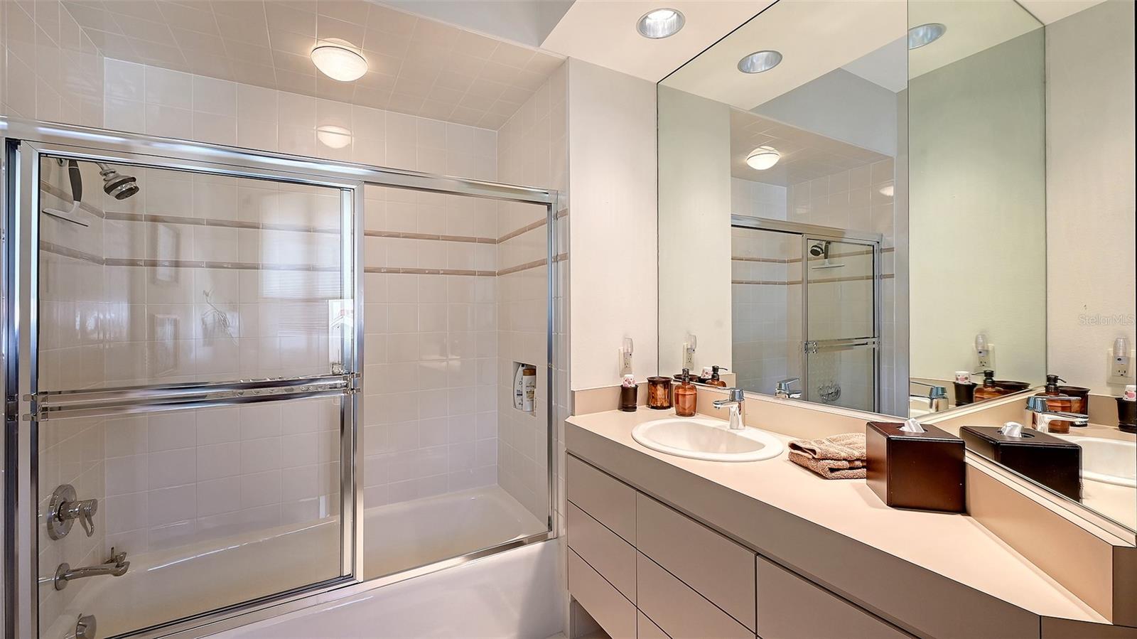 A4671696 Property Photo