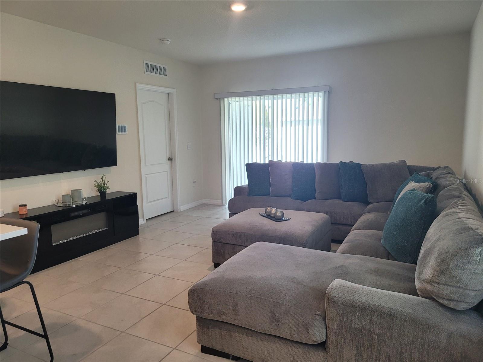 6733 HUNTLEIGH HAMMOCK RD, HARMONY, FL, 34773