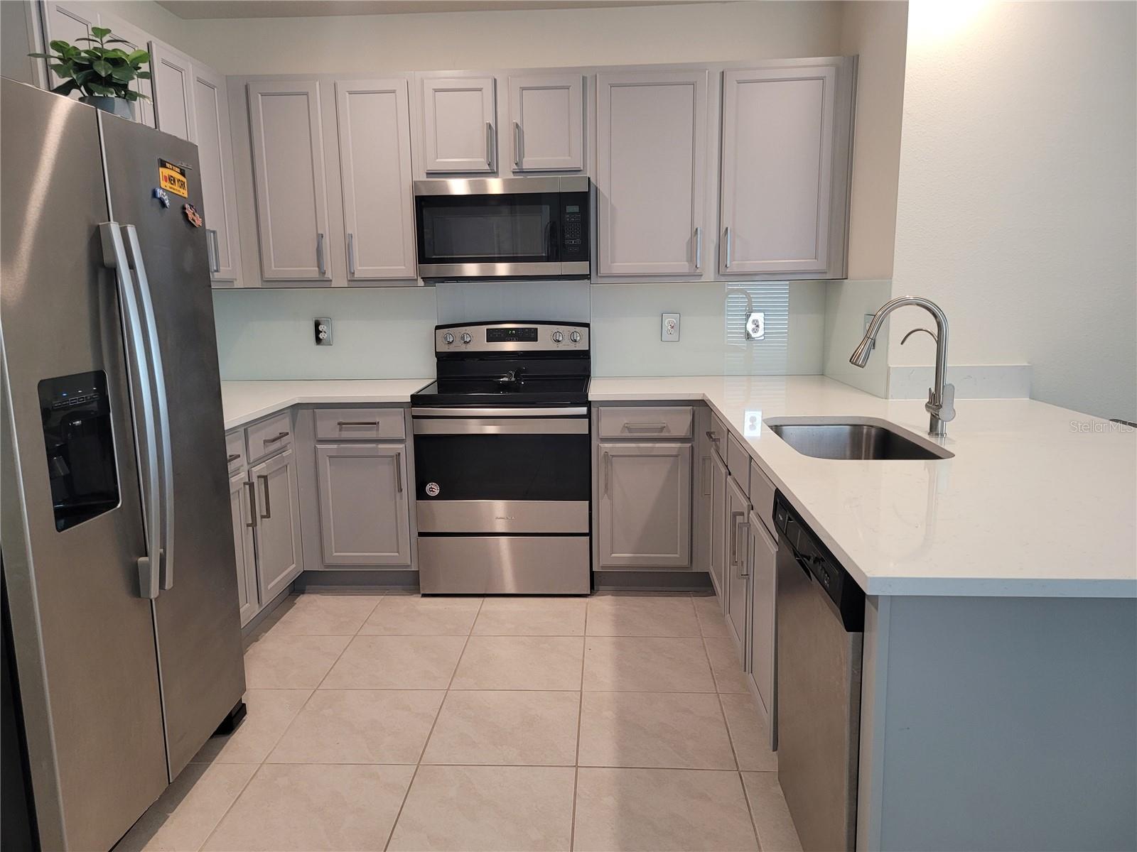 6733 HUNTLEIGH HAMMOCK RD, HARMONY, FL, 34773