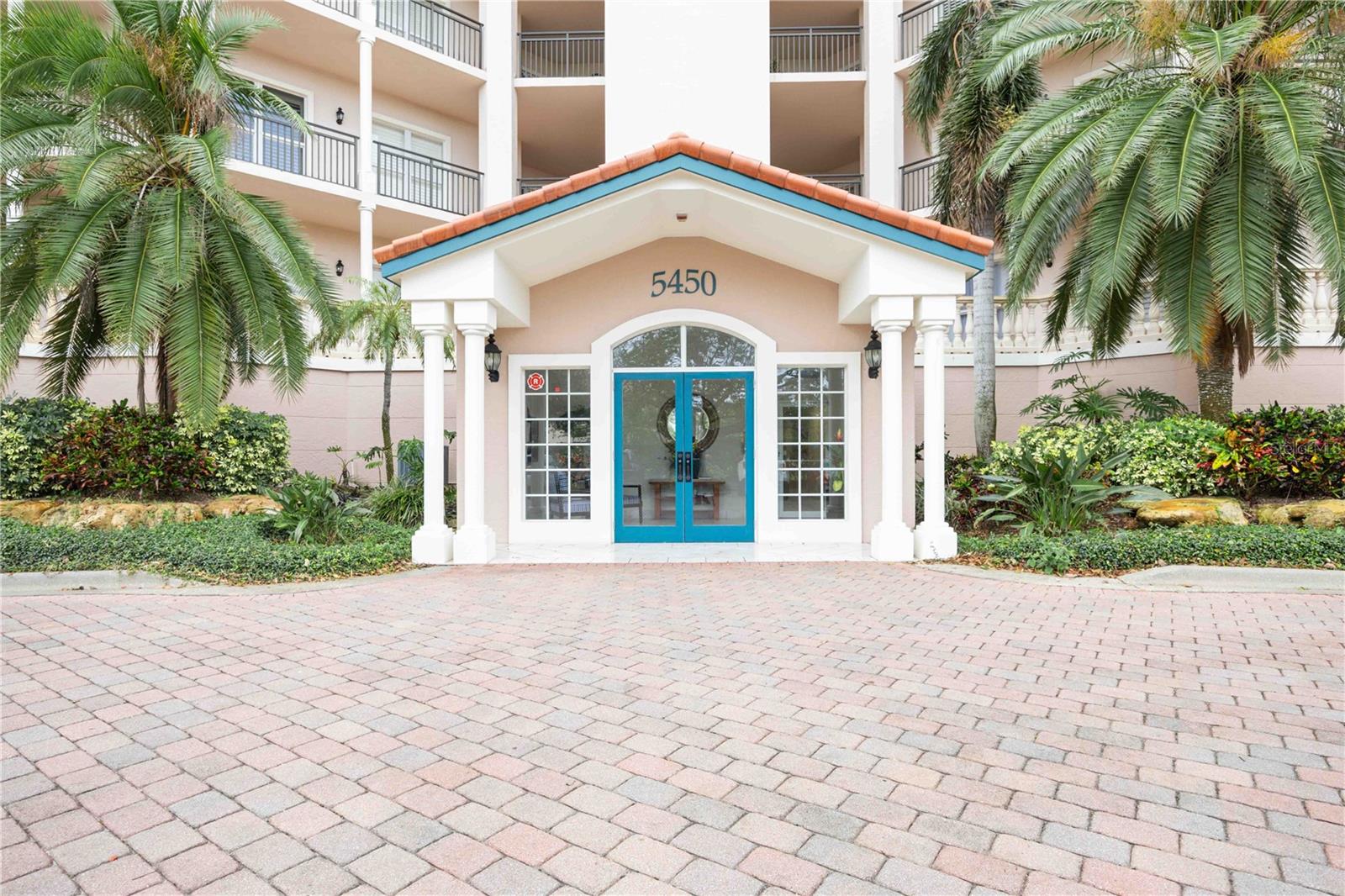 5450 EAGLES POINT CIR #405, SARASOTA, FL, 34231