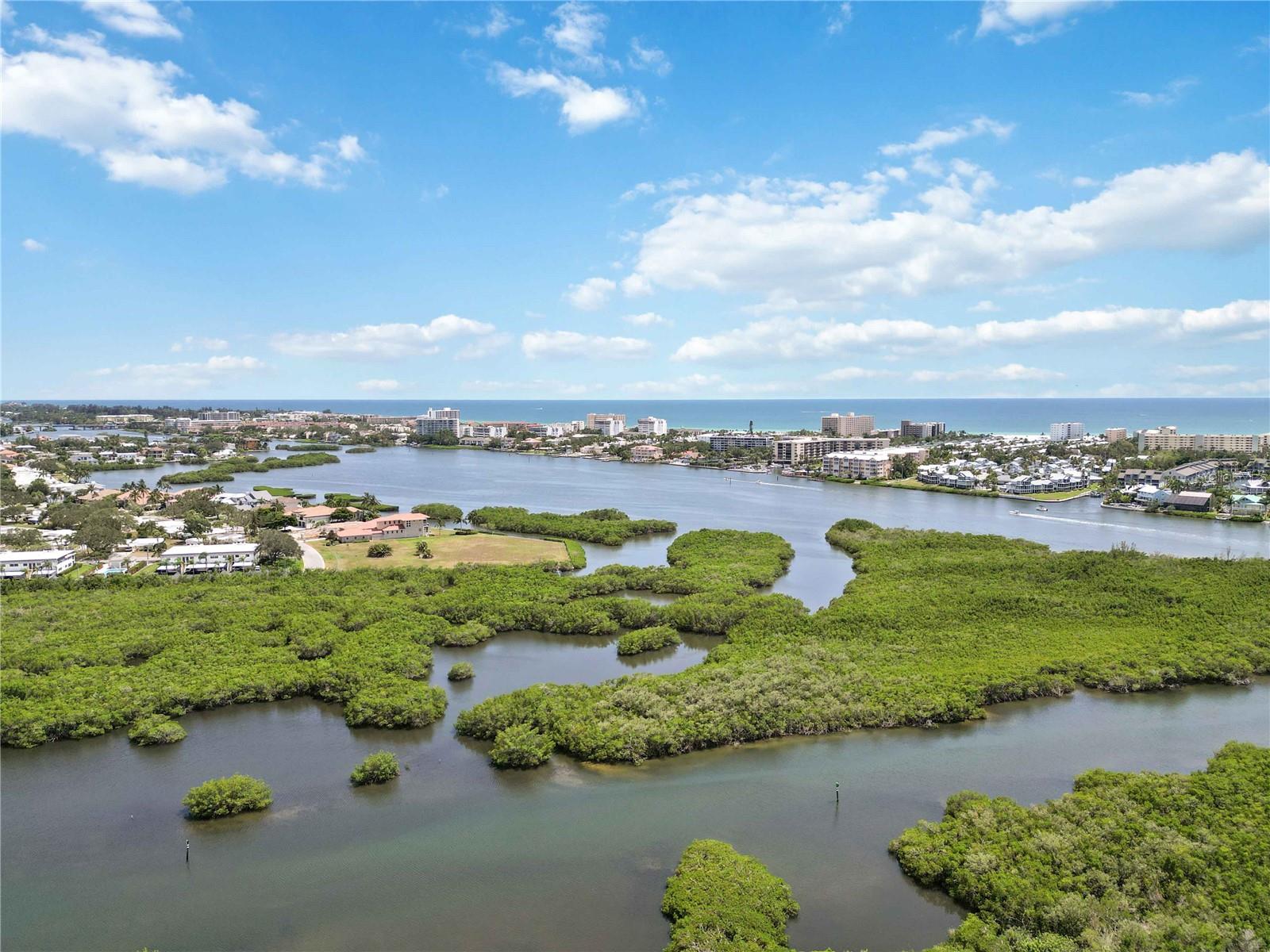 5450 EAGLES POINT CIR #405, SARASOTA, FL, 34231