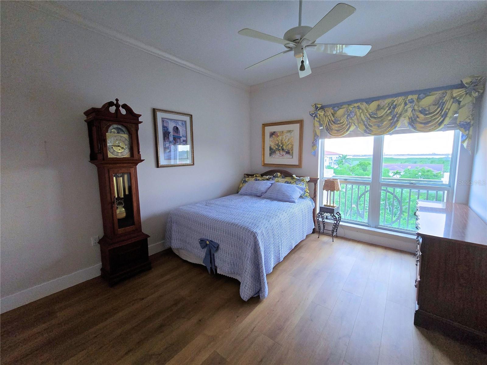 5450 EAGLES POINT CIR #405, SARASOTA, FL, 34231