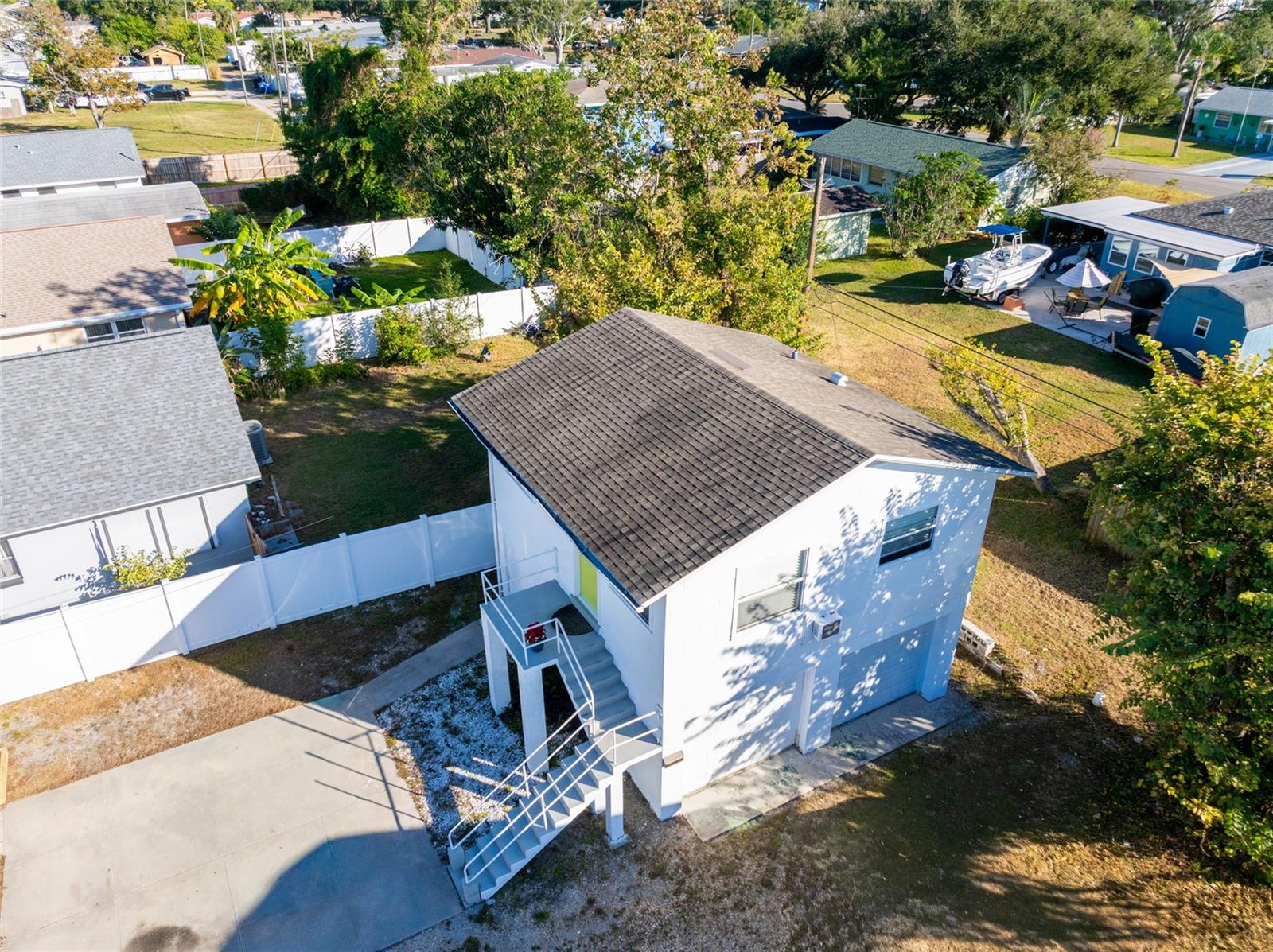 TB8447083 Property Photo