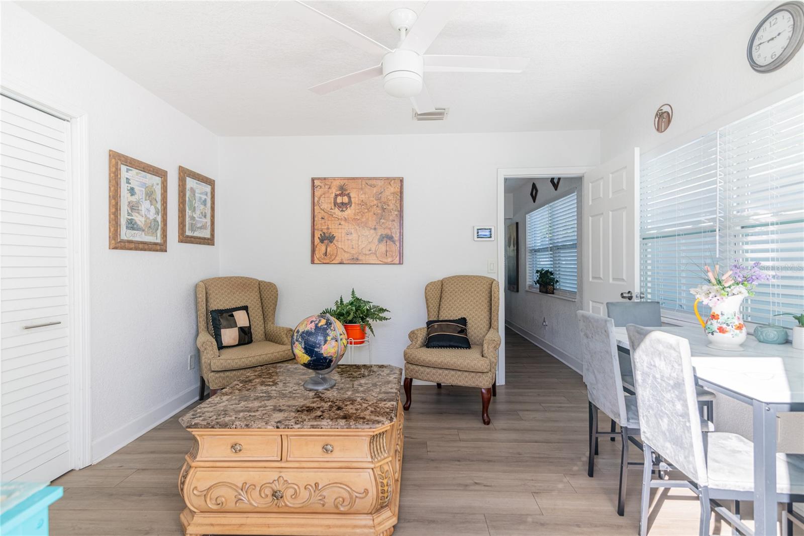 TB8447083 Property Photo