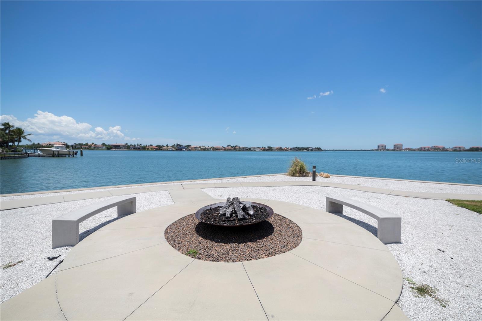 5220 BRITTANY DR S #904, ST PETERSBURG, FL, 33715