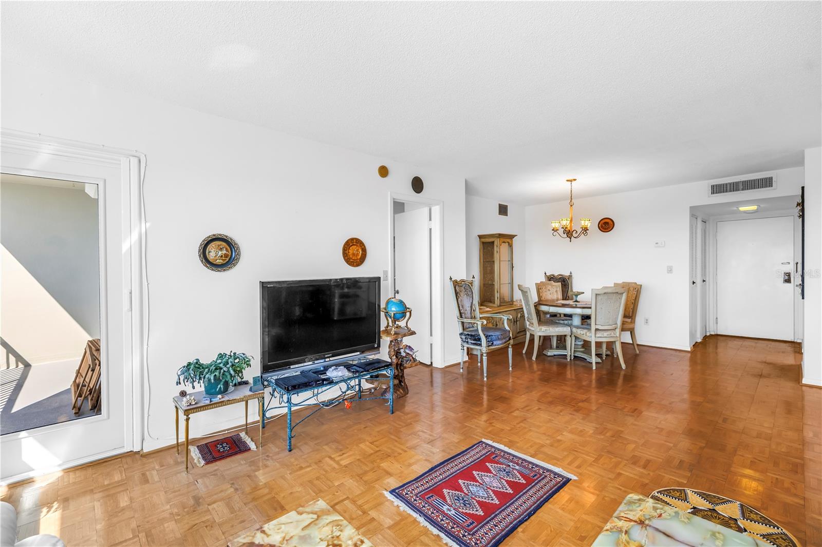 5220 BRITTANY DR S #904, ST PETERSBURG, FL, 33715