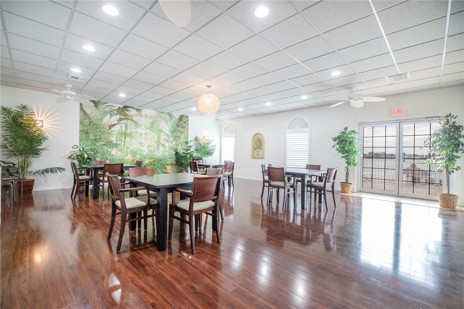 5220 BRITTANY DR S #904, ST PETERSBURG, FL, 33715