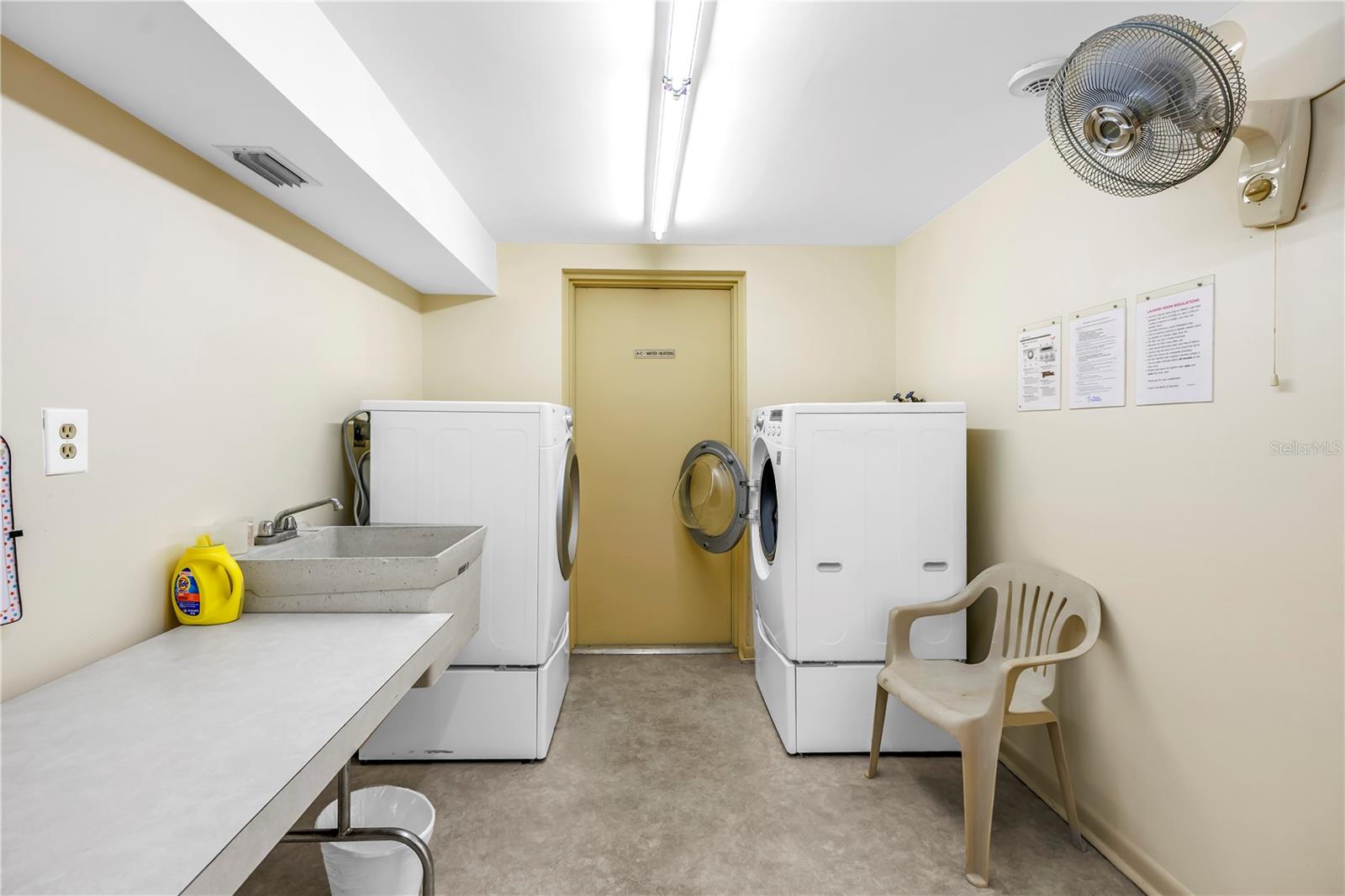 5220 BRITTANY DR S #904, ST PETERSBURG, FL, 33715