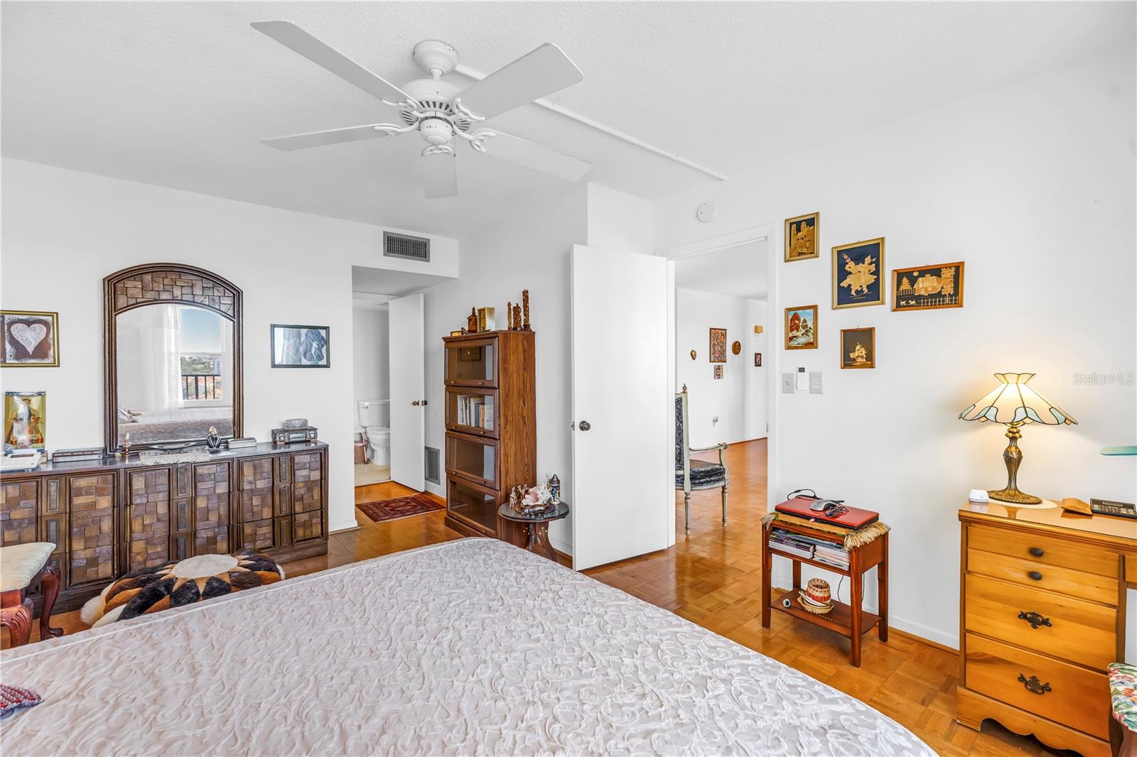 5220 BRITTANY DR S #904, ST PETERSBURG, FL, 33715