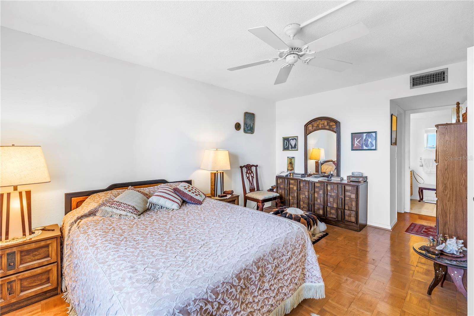 5220 BRITTANY DR S #904, ST PETERSBURG, FL, 33715