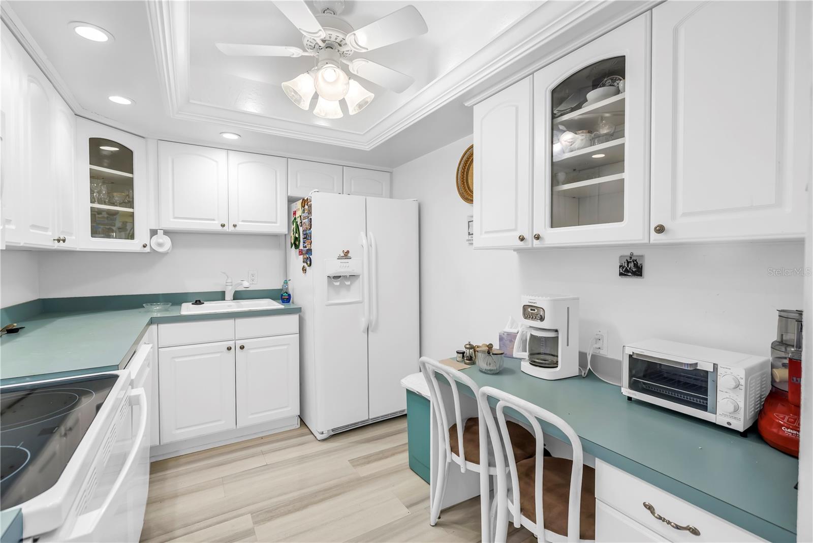 5220 BRITTANY DR S #904, ST PETERSBURG, FL, 33715