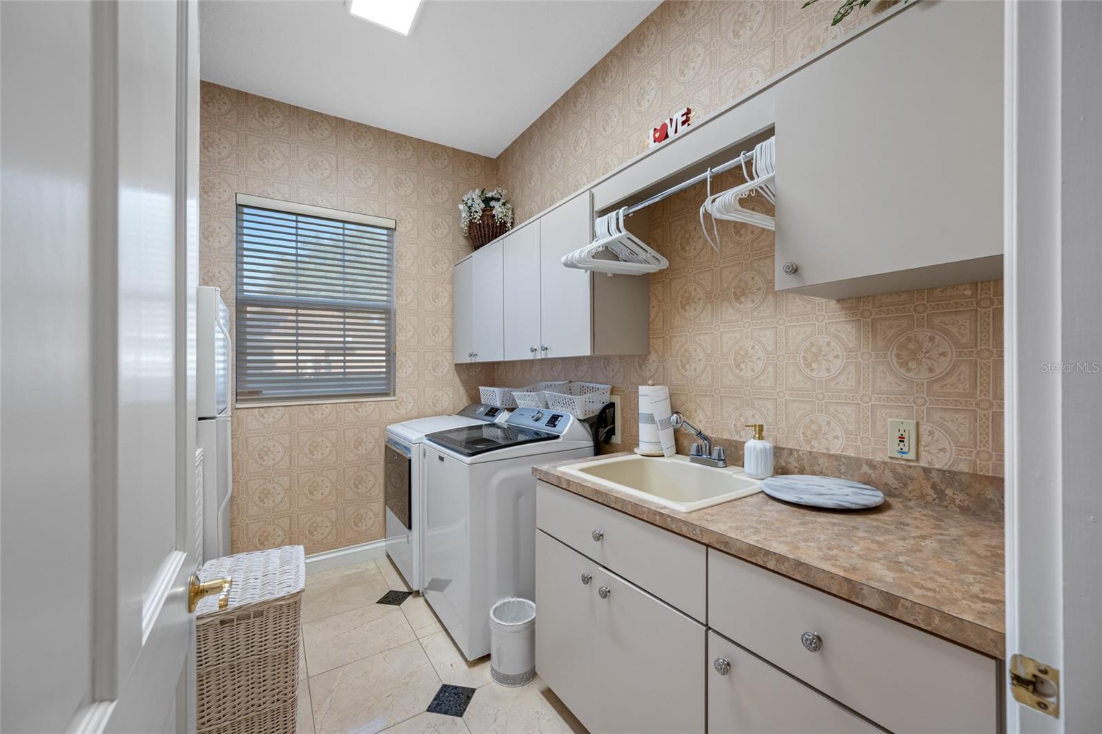 7371 SAWGRASS PT, PINELLAS PARK, FL, 33782