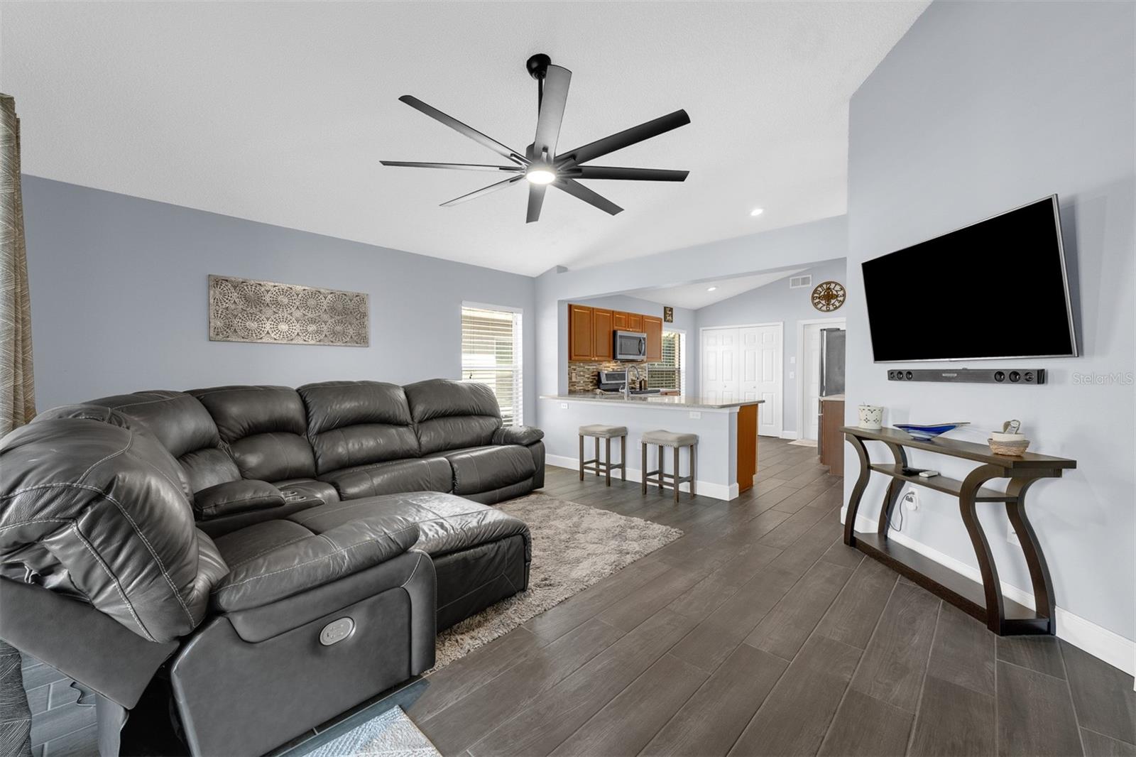 650 REGINA LN, LAKE MARY, FL, 32746