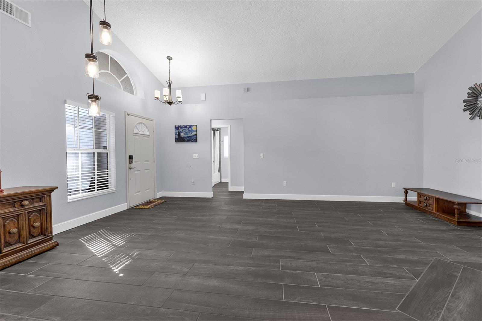 650 REGINA LN, LAKE MARY, FL, 32746