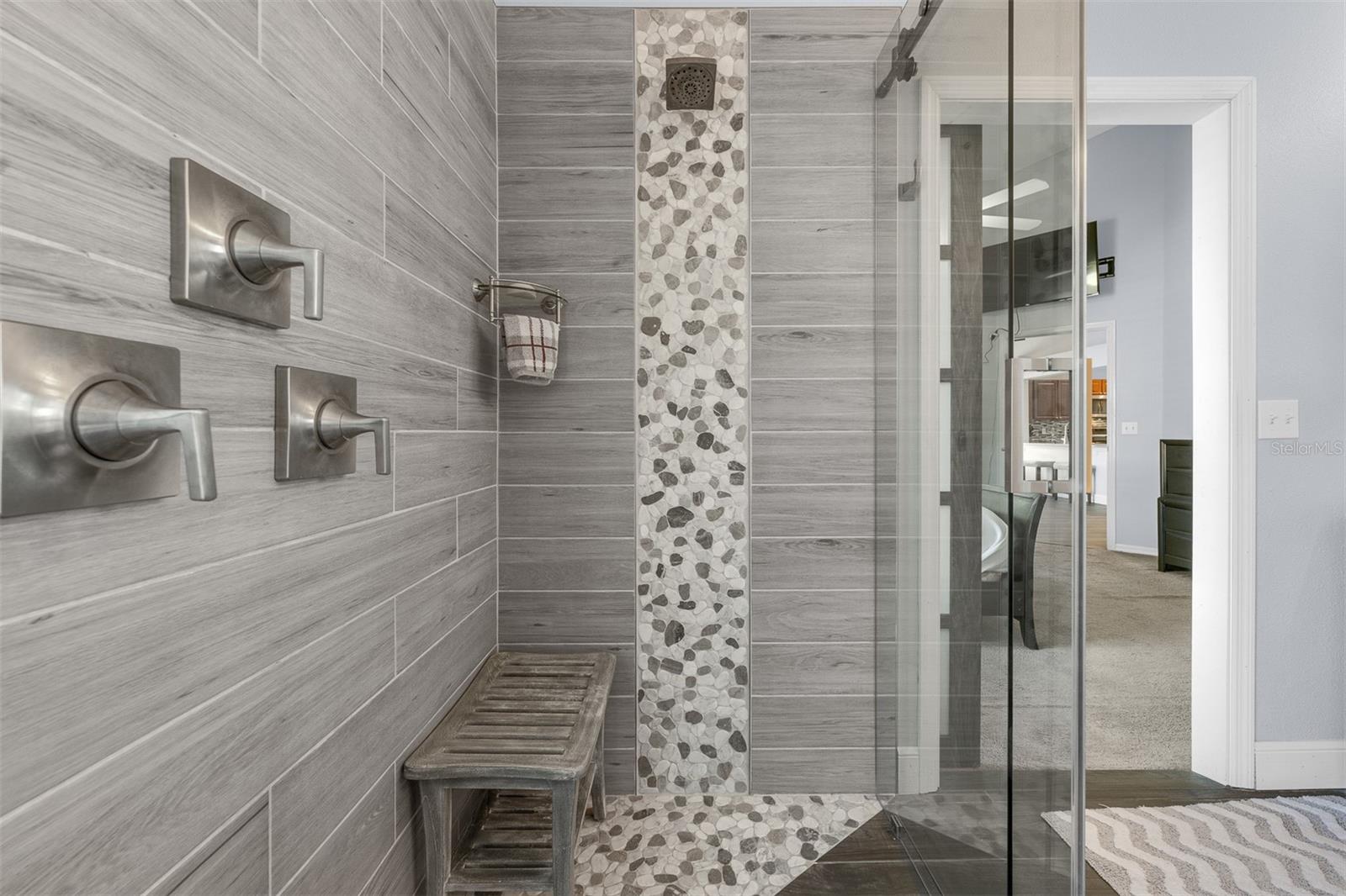 650 REGINA LN, LAKE MARY, FL, 32746