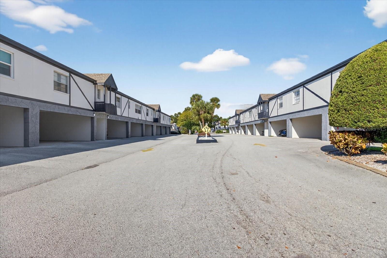 1146 KING ARTHUR CT #110, DUNEDIN, FL, 34698