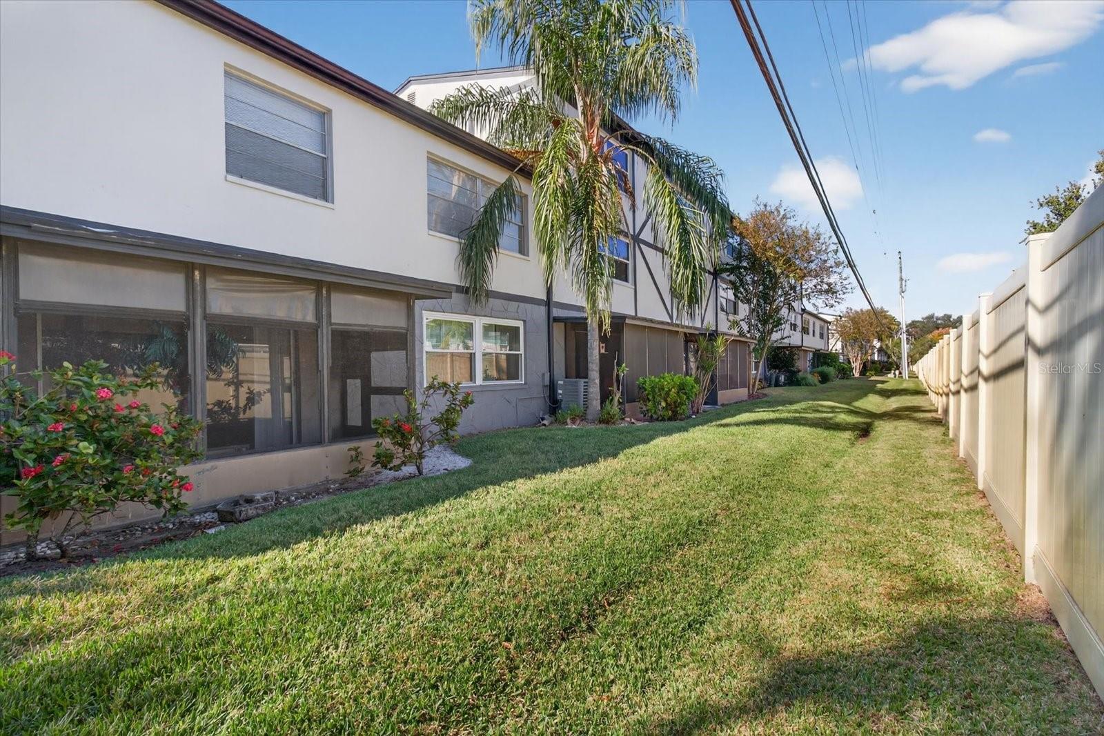 1146 KING ARTHUR CT #110, DUNEDIN, FL, 34698