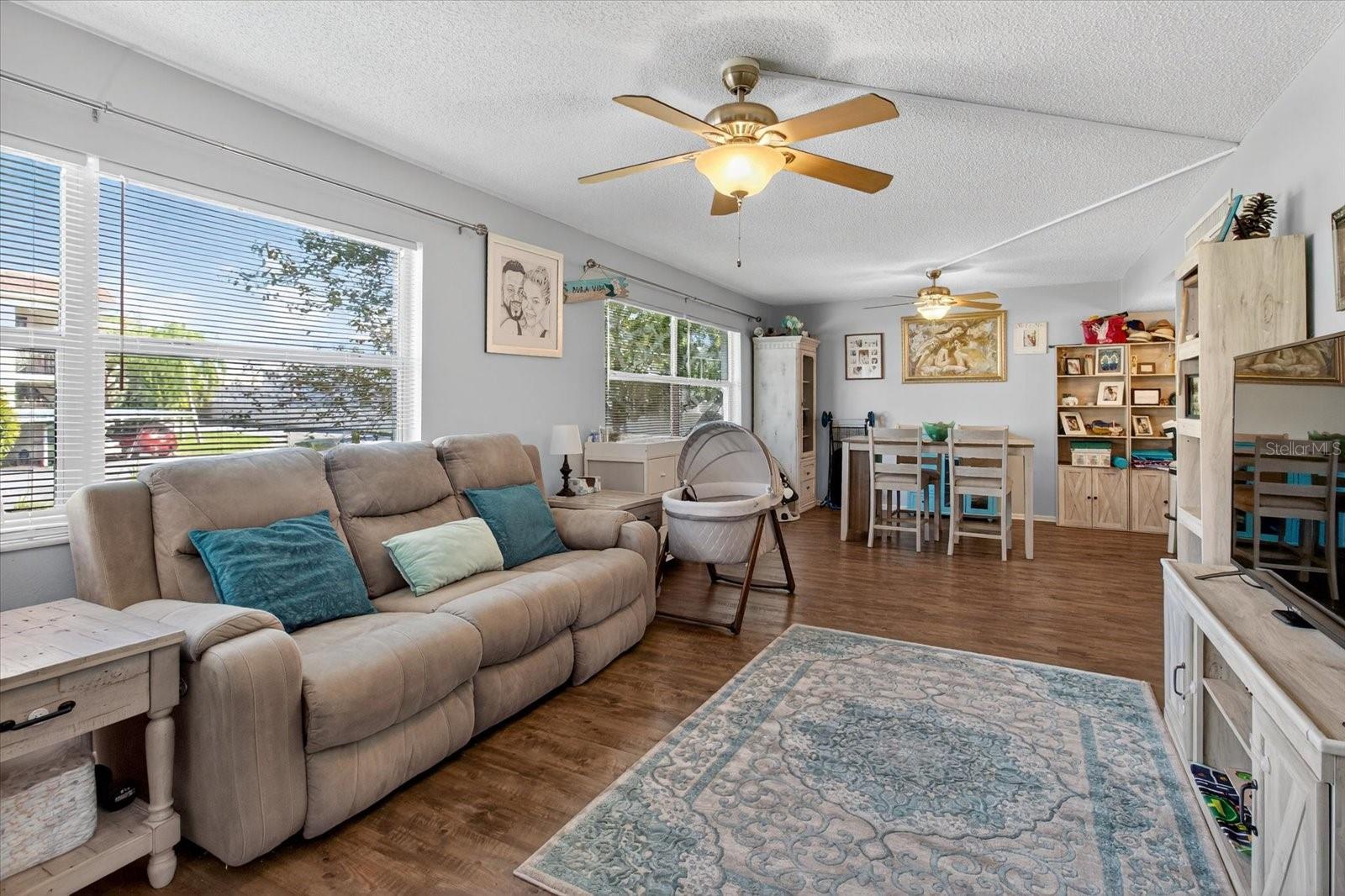 1146 KING ARTHUR CT #110, DUNEDIN, FL, 34698