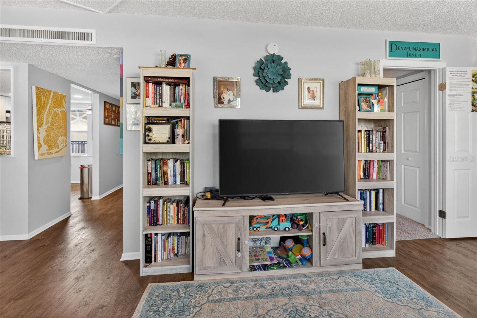 1146 KING ARTHUR CT #110, DUNEDIN, FL, 34698