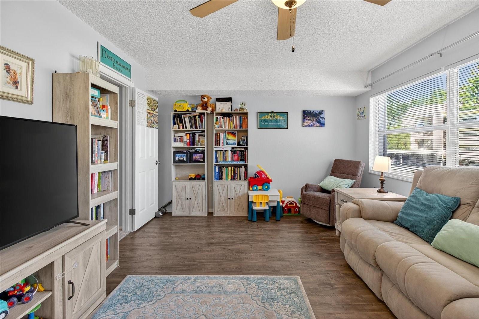 1146 KING ARTHUR CT #110, DUNEDIN, FL, 34698