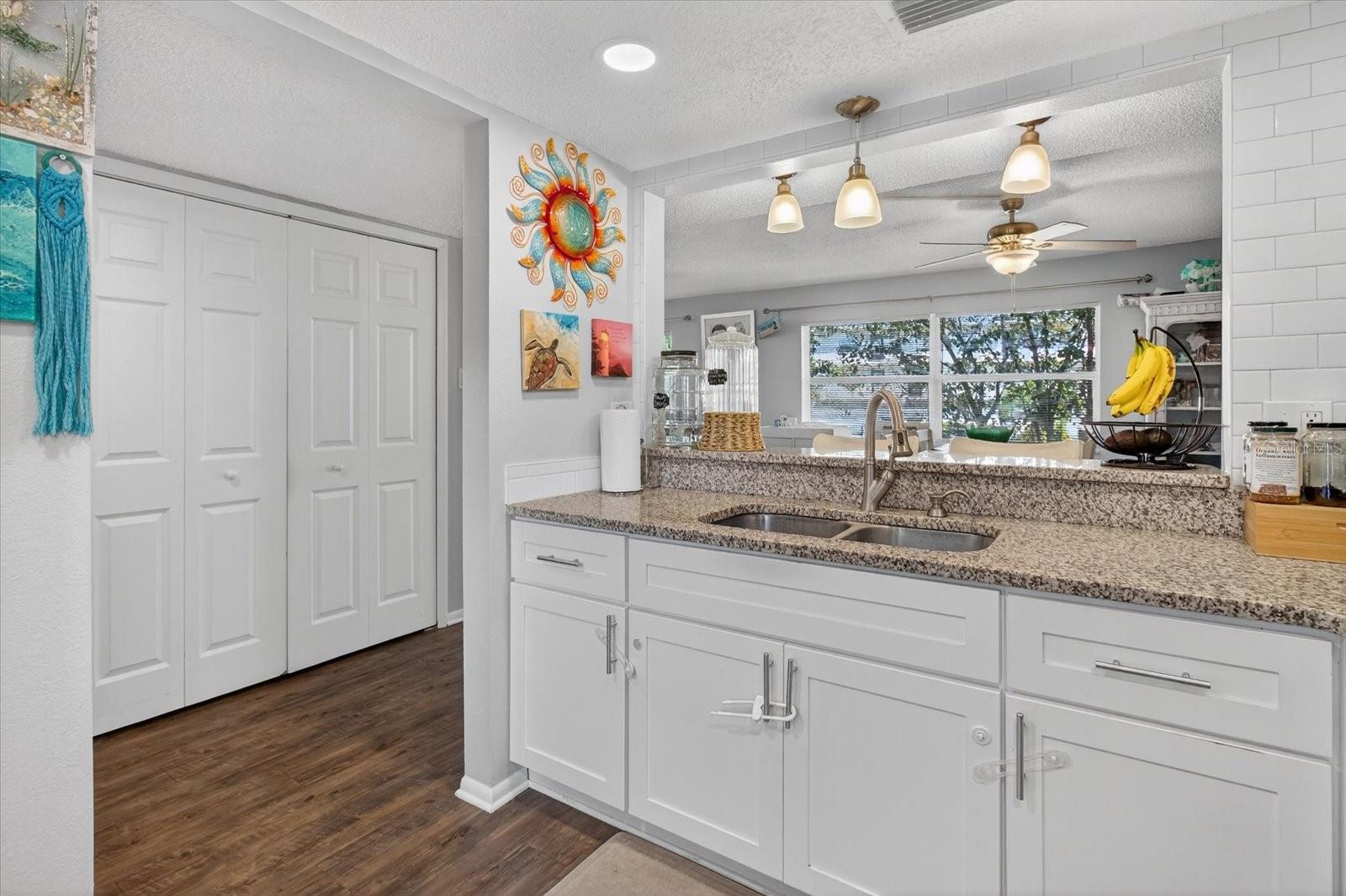 1146 KING ARTHUR CT #110, DUNEDIN, FL, 34698