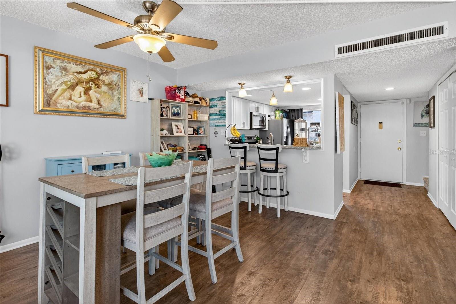 1146 KING ARTHUR CT #110, DUNEDIN, FL, 34698