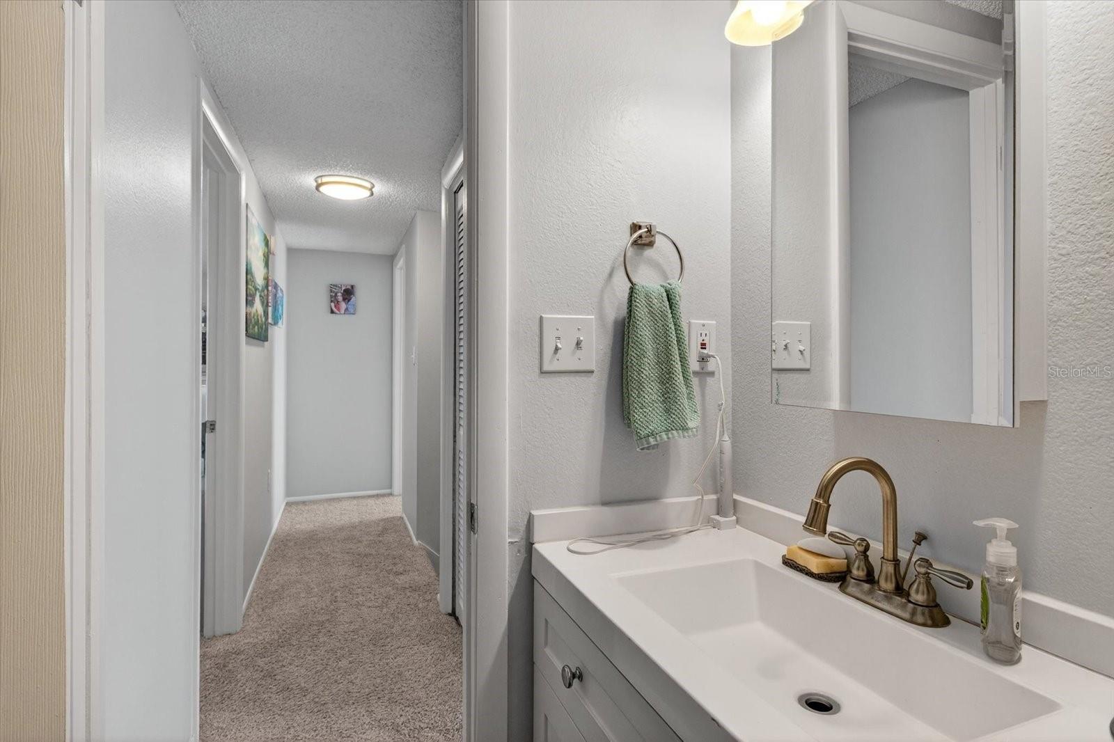 1146 KING ARTHUR CT #110, DUNEDIN, FL, 34698