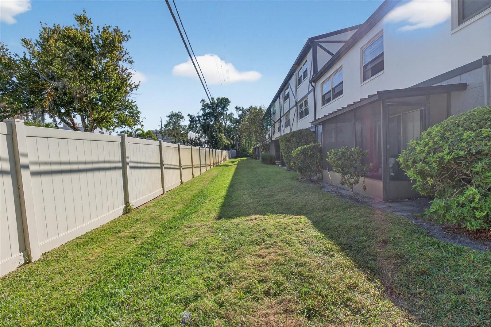 1146 KING ARTHUR CT #110, DUNEDIN, FL, 34698