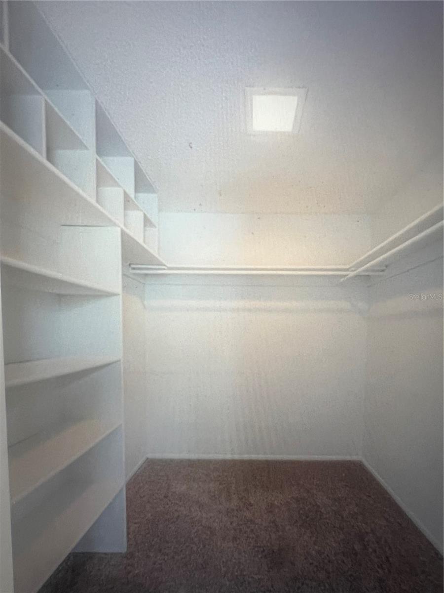 1146 KING ARTHUR CT #110, DUNEDIN, FL, 34698