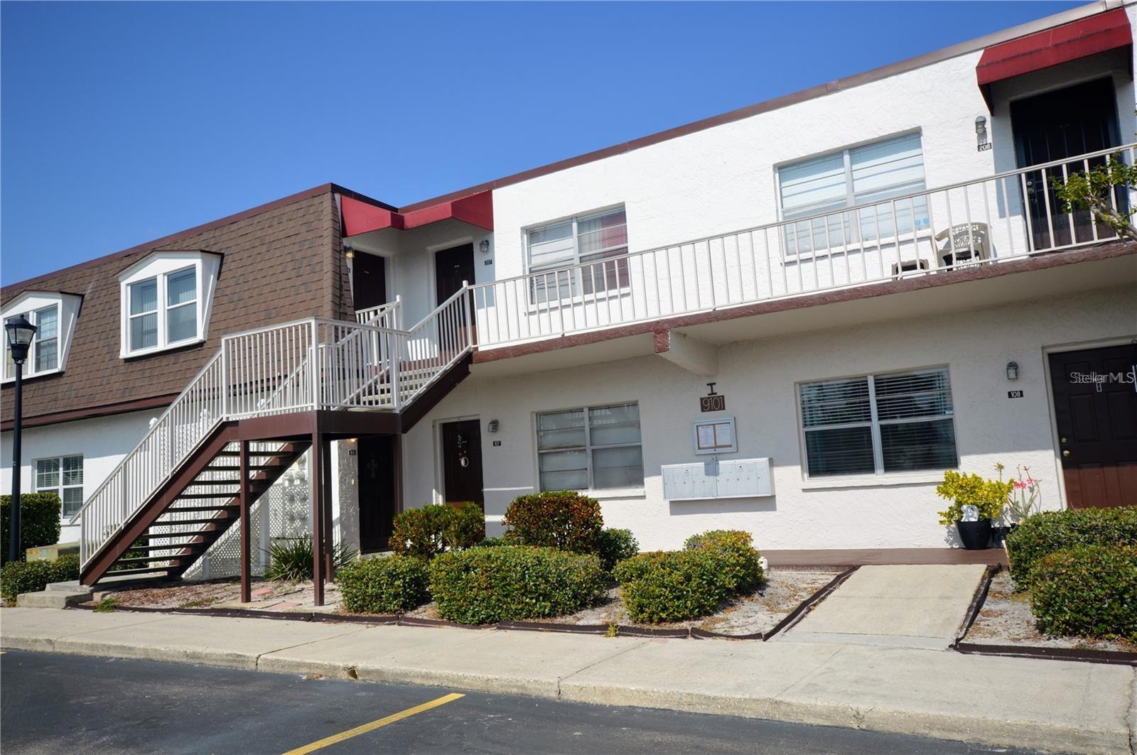 9109 W HILLSBOROUGH AVE #J207, TAMPA, FL, 33615