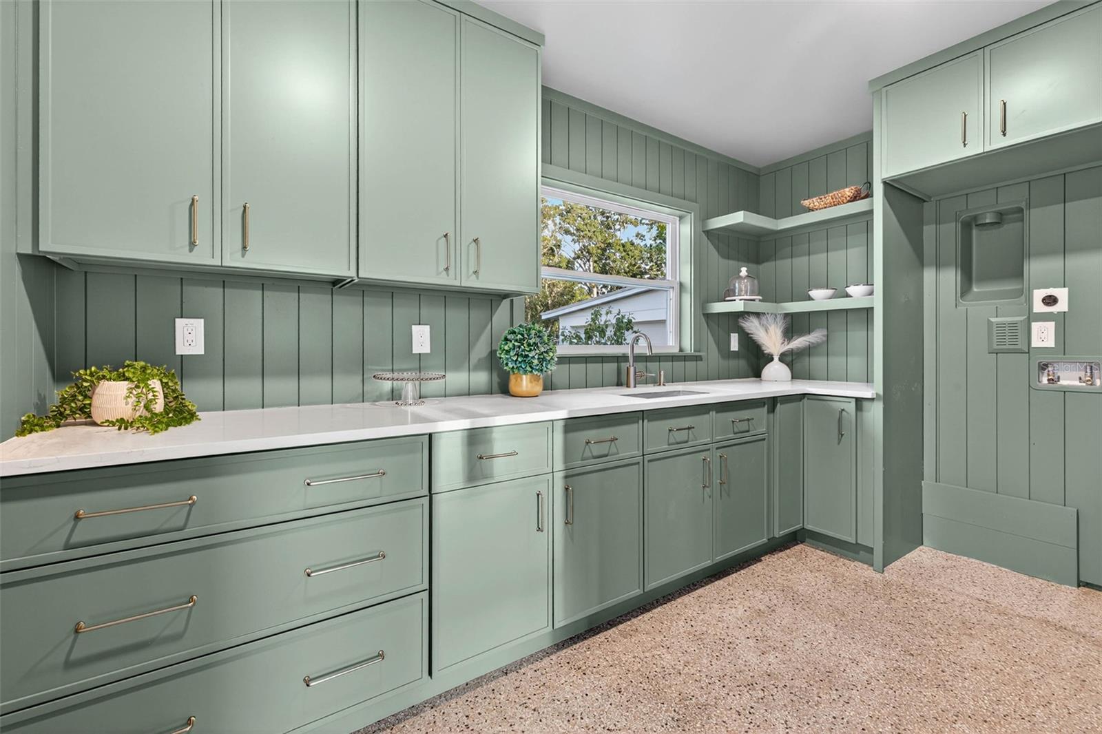 4241 NARVAREZ WAY S, ST PETERSBURG, FL, 33712