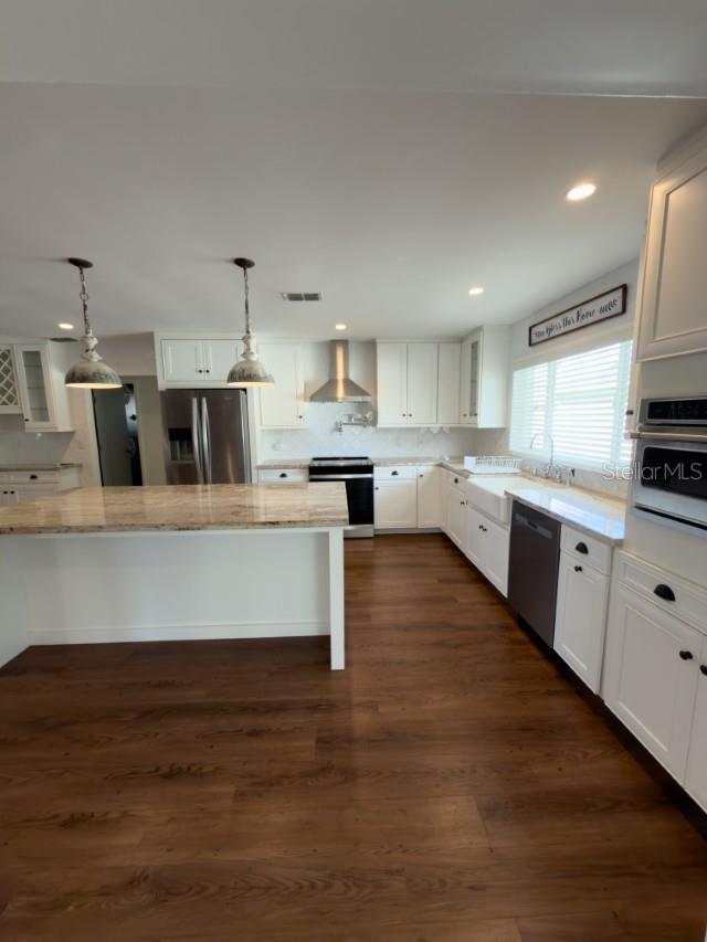 2224 TINKER ST, PORT CHARLOTTE, FL, 33948