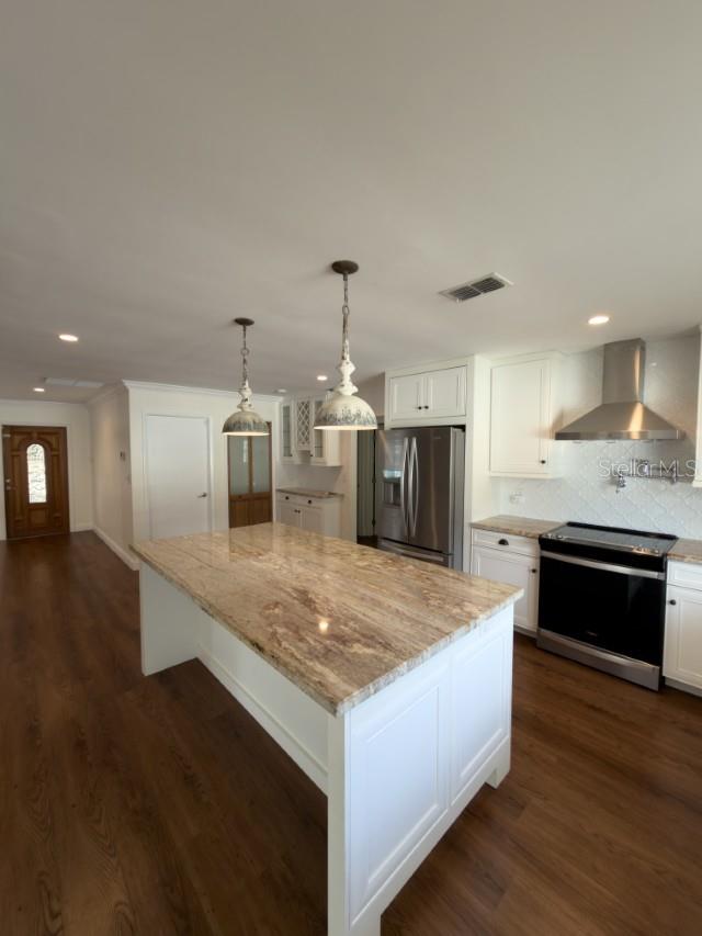 2224 TINKER ST, PORT CHARLOTTE, FL, 33948