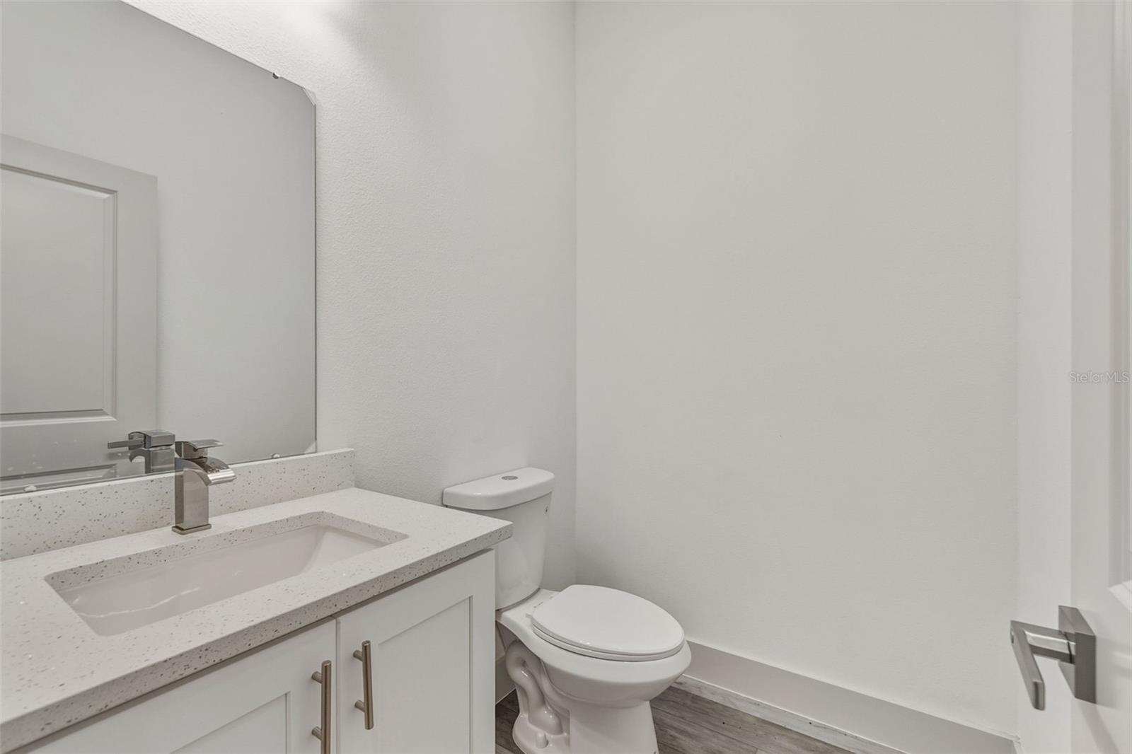 558 RUTLAND CIR, PORT CHARLOTTE, FL, 33954