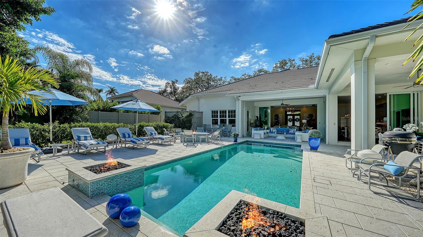 A4671734 Property Photo