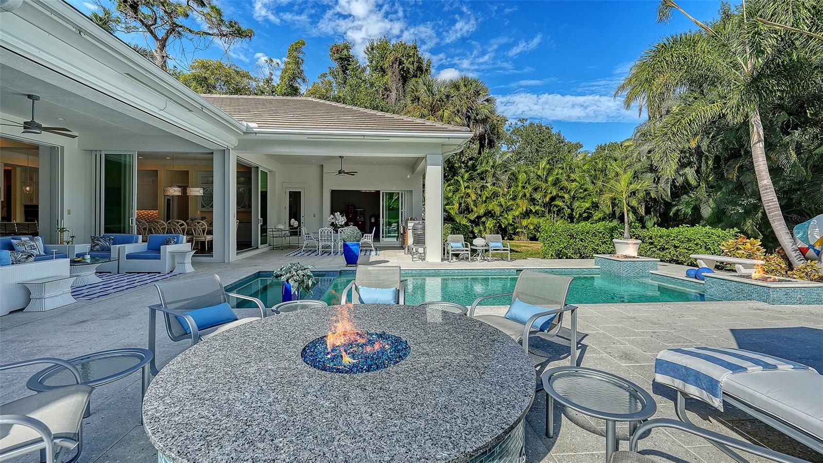 A4671734 Property Photo