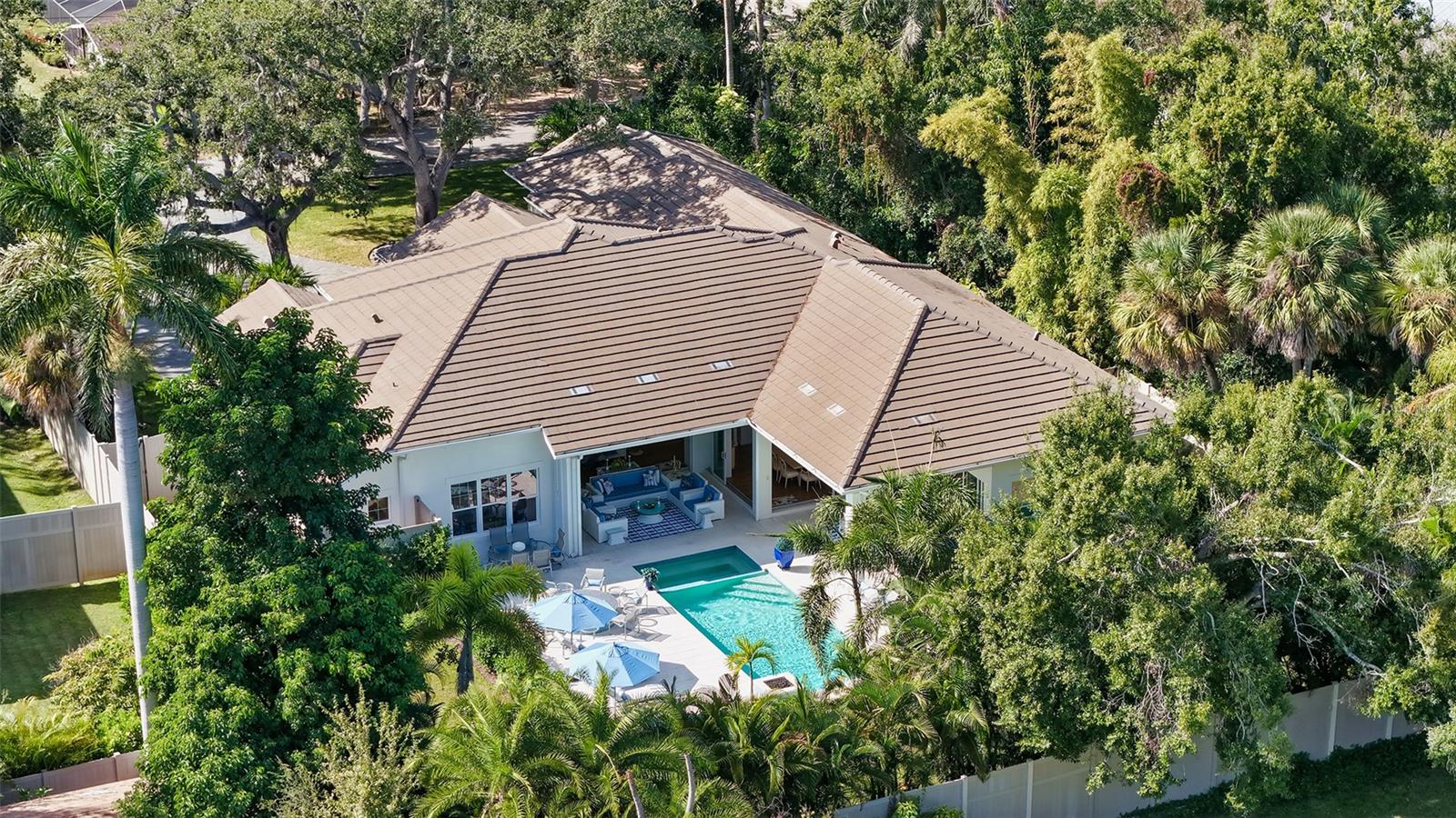 A4671734 Property Photo