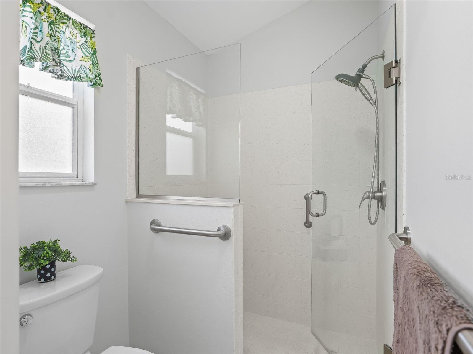 17979 SE 89TH ROTHWAY CT, THE VILLAGES, FL, 32162