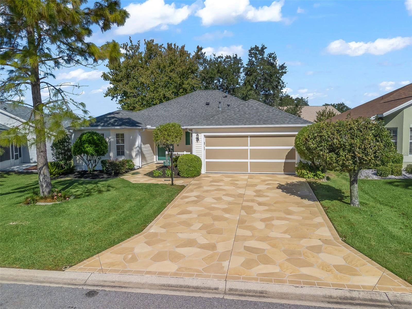 17979 SE 89TH ROTHWAY CT, THE VILLAGES, FL, 32162