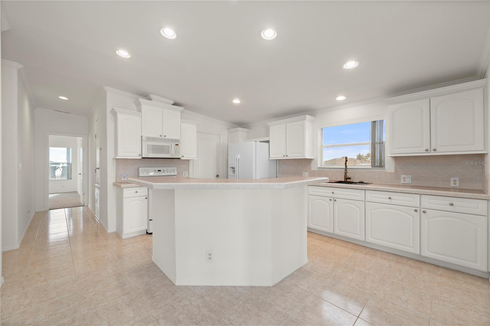 67 WINDMILL BLVD, PUNTA GORDA, FL, 33950