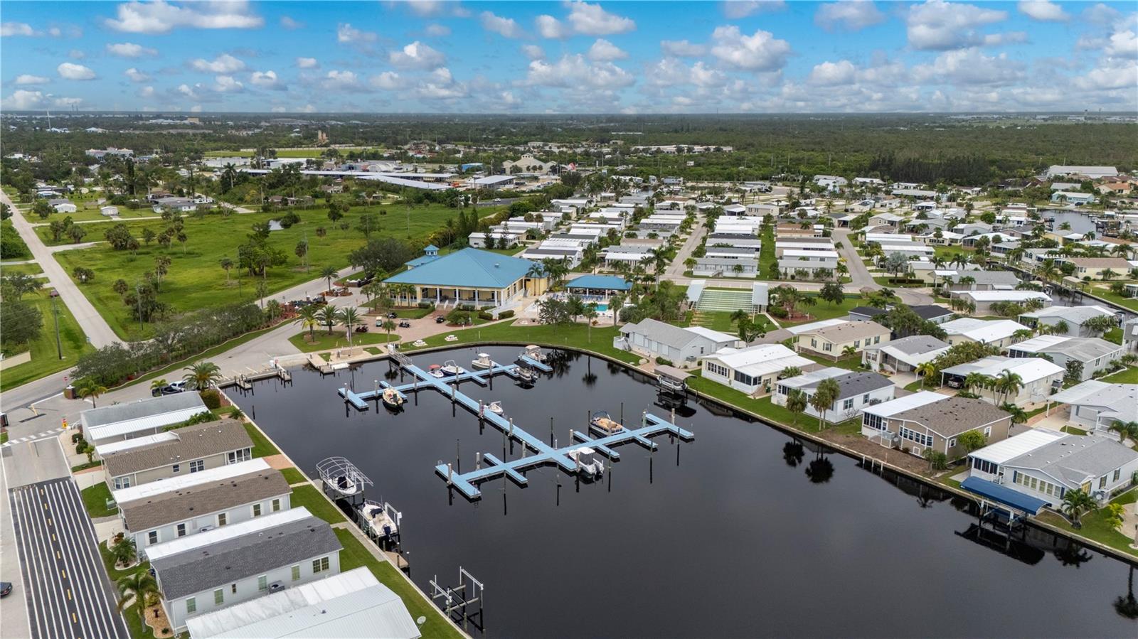 67 WINDMILL BLVD, PUNTA GORDA, FL, 33950